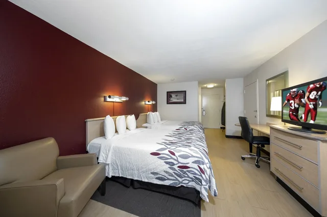 غرفة قياسية بسريرين مزدوجين، Red Roof Inn Myrtle Beach Hotel - Market Commons 5/10