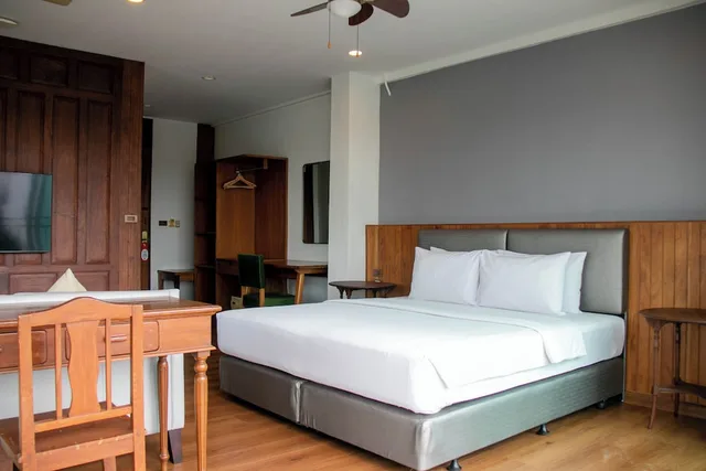 Canal, Suite, Queen Bed, Murphy Building، Lamphu Tree House Boutique Hotel 3/7
