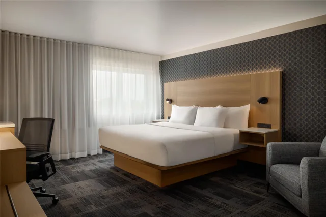 غرفة بزنس بسرير كينج في طابق مرتفع، Le Saint Edouard, WorldHotels Distinctive 2/10