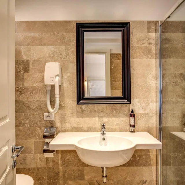 غرفة صغيرة مزدوجة، Domus Mea 5/10