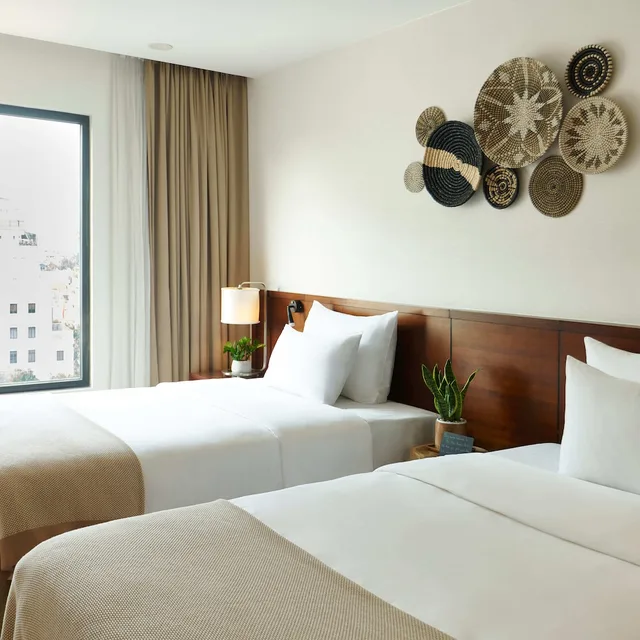 Room, Twin Beds, City View, The Ann Hanoi Hotel 1/10