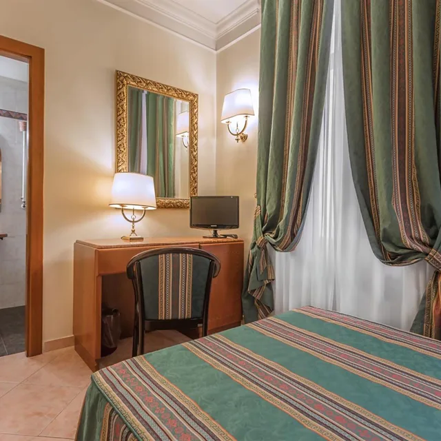 Room, Single, Raeli Hotel Luce 2/8