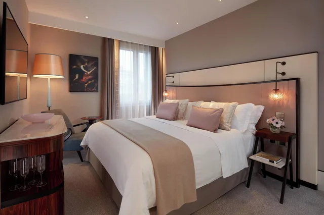 غرفة ديلوكس بسرير كينج، The St. Regis Venice 3/5