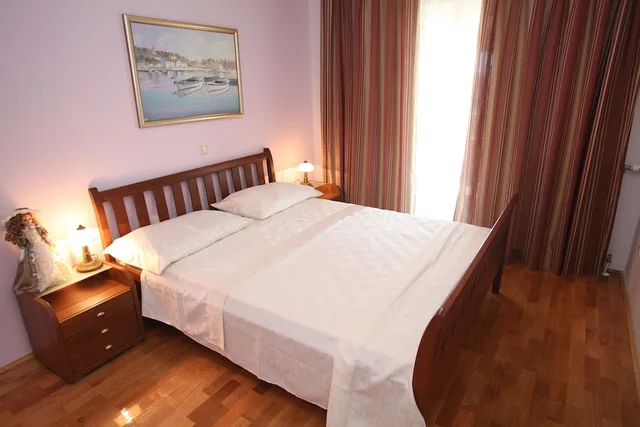 شقة ديلوكس بسريرين كوين بإطلالة على البحر بغرفتي نوم، VILLA SUN 2/4