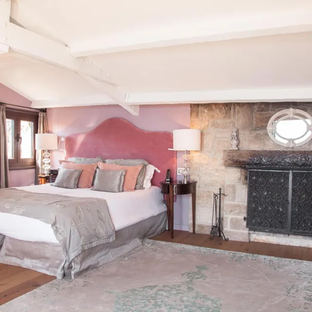 جناح جونيور بسرير كينج، Chateau Eza 1/6