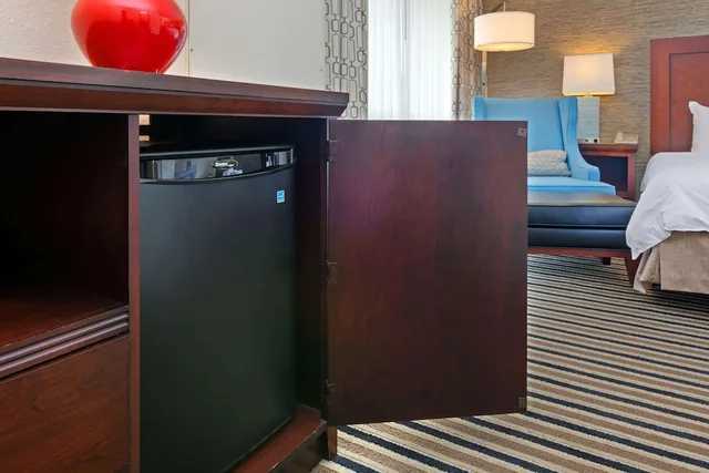 غرفة بسرير كينج، Wyndham Boston Beacon Hill 4/6
