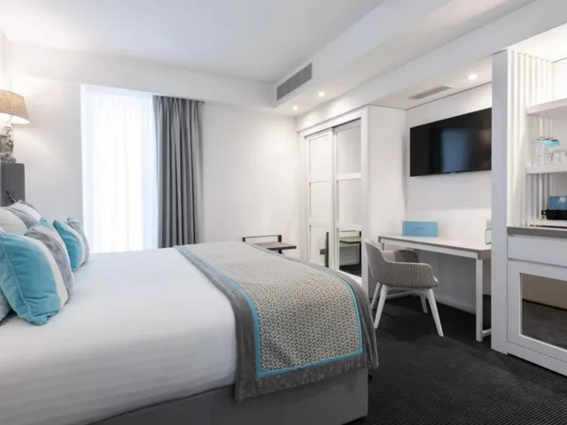 غرفة قياسية بسرير مزدوج أو سريرين منفصلين، Juliani Hotel 1/3