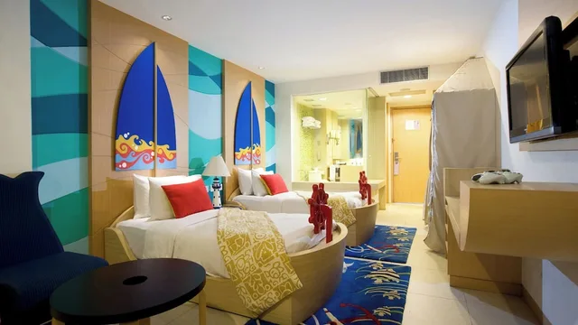 جناح عائلي بسرير كينج وسريرين منفصلين بغرفتي نوم، HOLIDAY INN RESORT BARUNA BALI 10/10