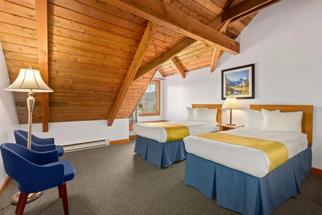 لوفت قياسي يُسمح فيها بالحيوانات الأليفة، Canadian Princess Lodge 3/9