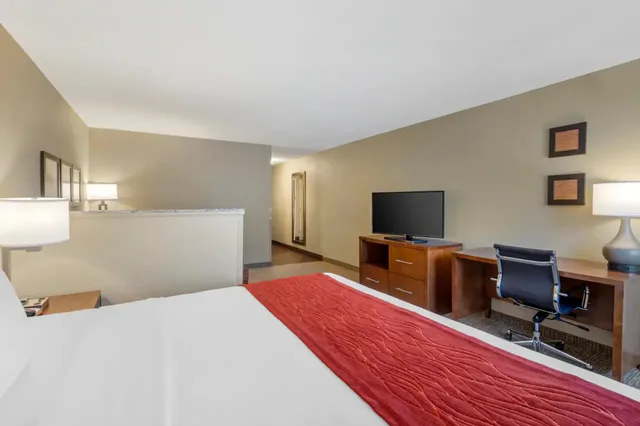 جناح بسرير كينج، Comfort Inn & Suites Rocklin - Roseville 2/7