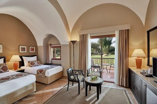 غرفة سوبيريور بسريرين منفصلين بإطلالة على الحديقة، Steigenberger Coraya Beach- Adults Only (+16) 1/4