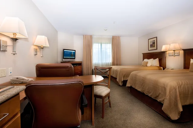 جناح استوديو بسريرين كوين، Candlewood Suites Wichita Falls At Maurine Street 1/2