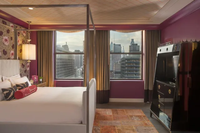 جناح بسرير كينج لذوي الإعاقة، Kimpton Hotel Monaco Philadelphia 2/3