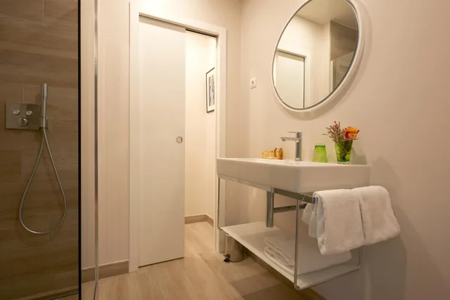 Deluxe, King Bed, Le Mathurin Hotel & Spa 6/6