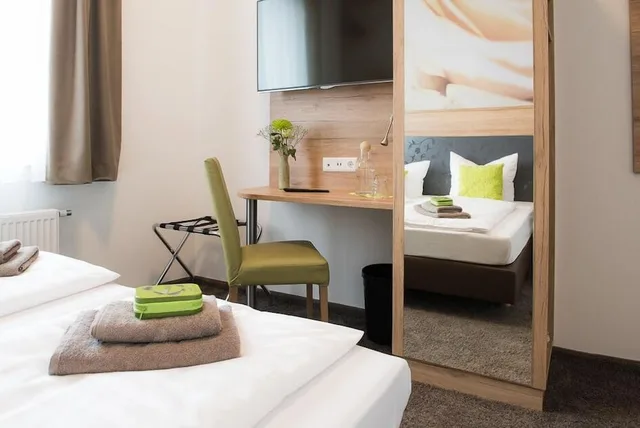 غرفة ديلوكس مفردة، The Outlet Hotel 2/2