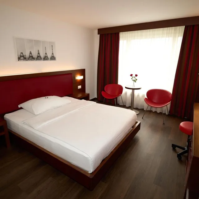غرفة ديلوكس بسرير كينج، Hotel Conti 2/10