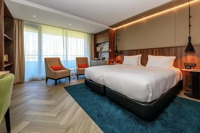 غرفة بسريرين منفصلين، Doubletree By Hilton Royal Parc Soestduinen 1/10