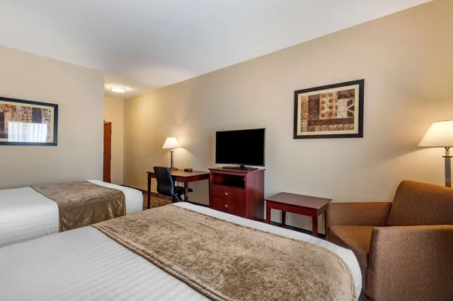 Standard, 2 Queen Beds, Best Western Plus Boulder Louisville 8/10