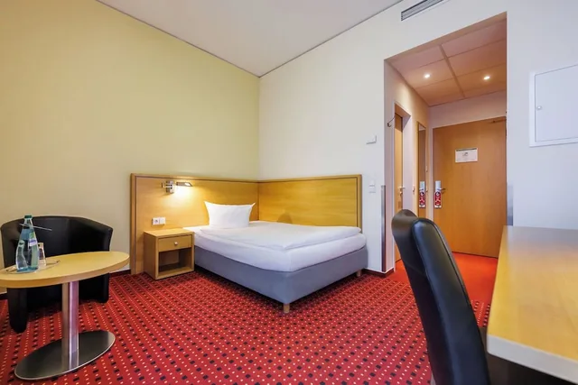 غرفة بزنس مفردة، Airporthotel Berlin Adlershof 9/15