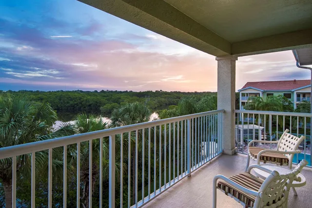 جناح بإطلالة على النهر، Doubletree Suites By Hilton Naples 1/1
