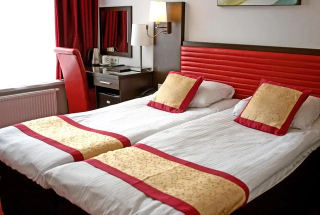 غرفة قياسية بسريرين منفصلين، Hotel Allure 3/8