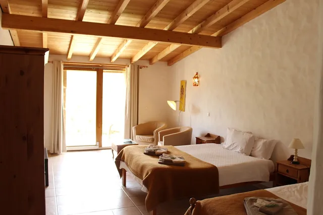 غرفة رباعية بسريرين مزدوجين، Quinta da Samoqueirinha 3/9