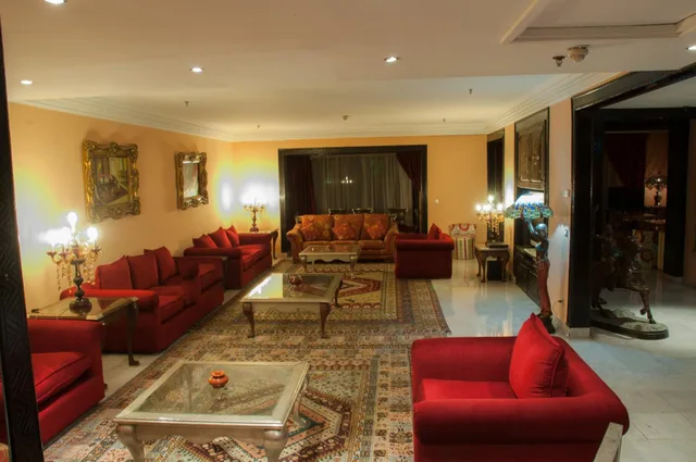 فيلا ملكية بسريرين كوين، Royal Mirage Deluxe 5/9