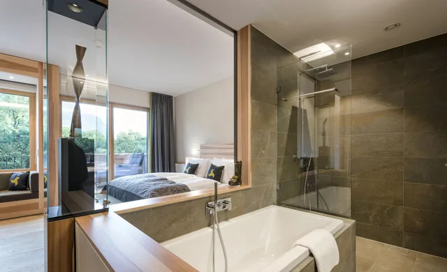 Panoramic, King Bed, Klosterhof Premium Hotel & Health Resort 4/4