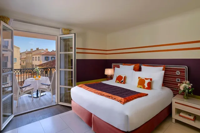 Room, King Bed, Patio, Terrace, Paris Saint Tropez 7/10