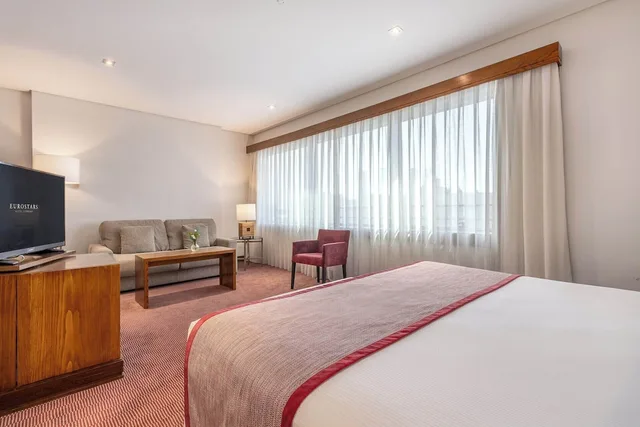 جناح ديلوكس مفردة بسرير مزدوج، Eurostars Suites Mirasierra 2/3