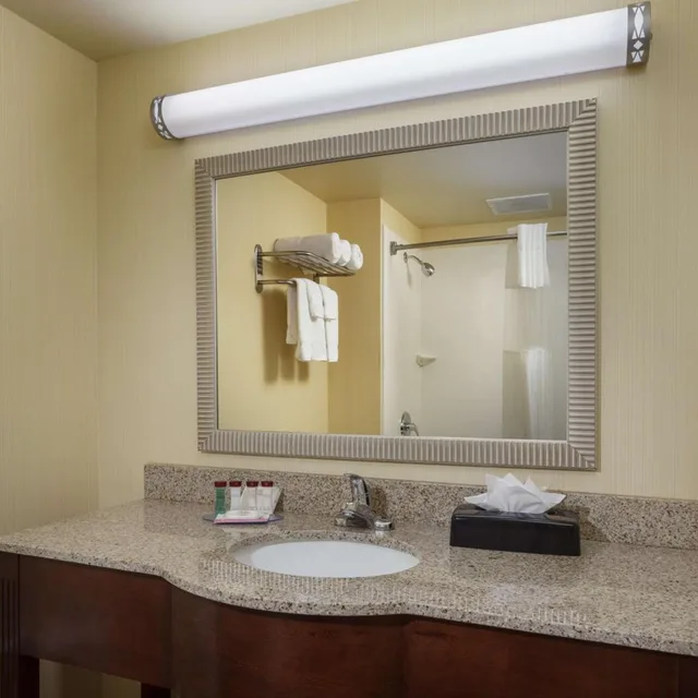 Suite, King Bed, 1 King and 2 Queen Beds, Roosevelt Grand Dakota, SureStay Collection by Best Western 2/2