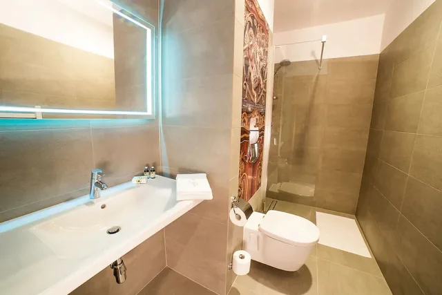 غرفة بسريرين منفصلين، Celestin Residence 6/6