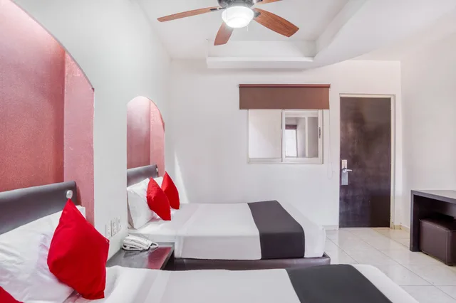 غرفة قياسية بسريرين مزدوجين، Hotel Maioris Guadalajara 2/6