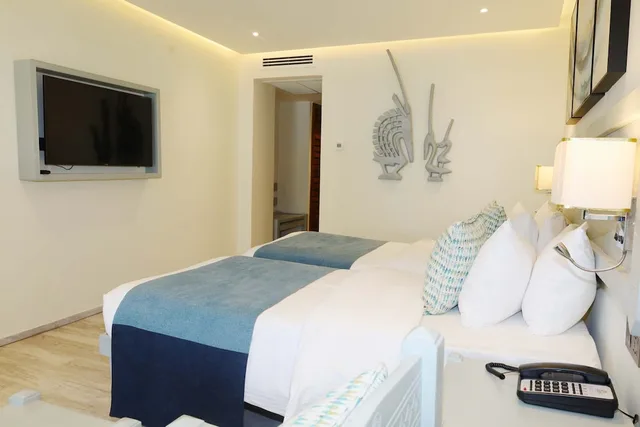 غرفة قياسية بسريرين منفصلين، Baobab Beach Resort 8/10