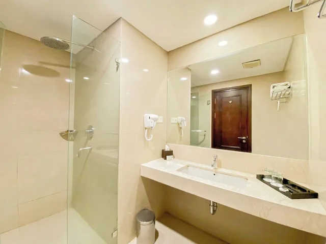 غرفة ديلوكس بسرير كوين، GRAND KEISHA HOTEL 7/8