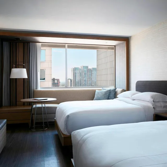 غرفة بسريرين مزدوجين في طابق مرتفع، Charlotte Marriott City Center 1/5