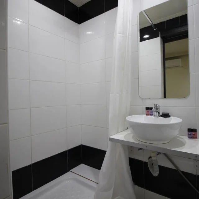 غرفة مفردة، Elikon Hotel 3/3