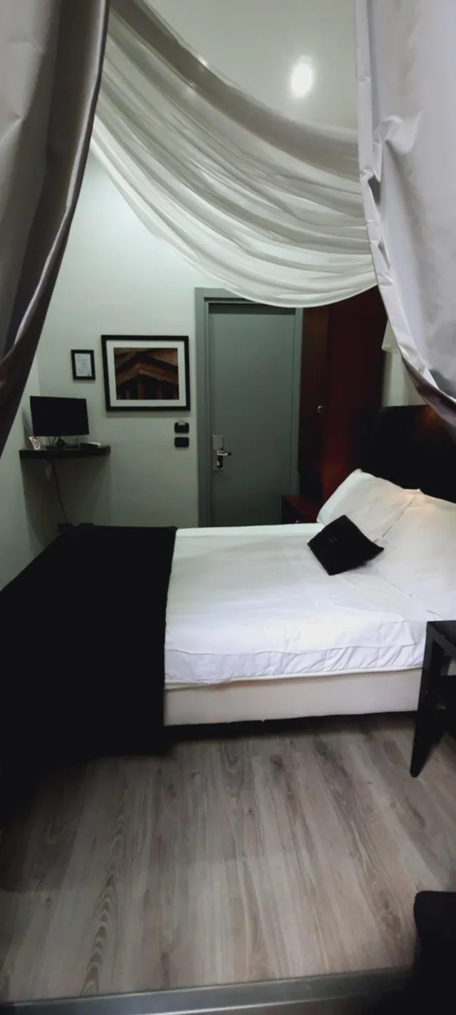 غرفة مفردة، Hotel Giuggioli 3/17