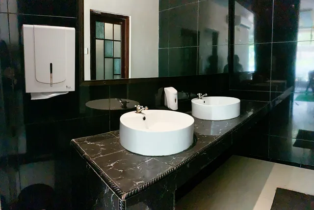 غرفة سوبيريور بسريرين منفصلين للمدخنين، OS Hotel Batu Aji Batam 4/4