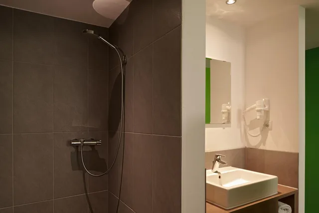 غرفة بسرير مزدوج، a2 HOTELS Plochingen 4/6