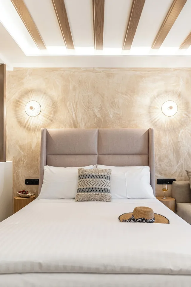 جناح سوبيريور بسرير كوين بإطلالة على البحر مع أريكة، Perla Hotel 4/6