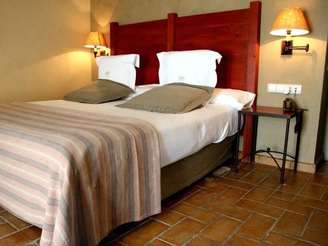 جناح عائلي، Hotel Mas Salvi 1/3