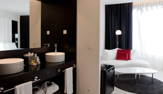 غرفة ديلوكس بسرير مزدوج، Porta Fira Hotel 3/3