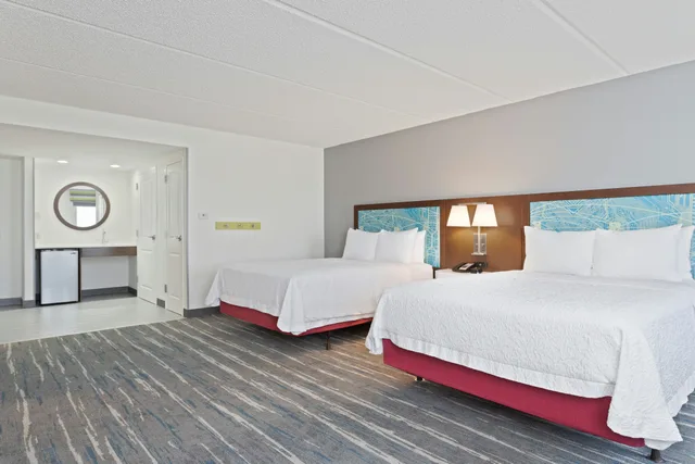 استوديو بسريرين كوين لذوي الإعاقة، Hampton Inn And Suites Orlando International Drive North Fl 2/3