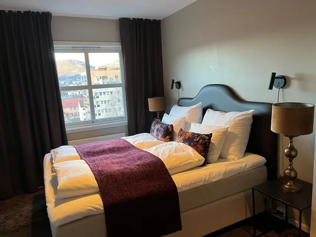 جناح جونيور بسرير كينج، Molla Hotel 2/5