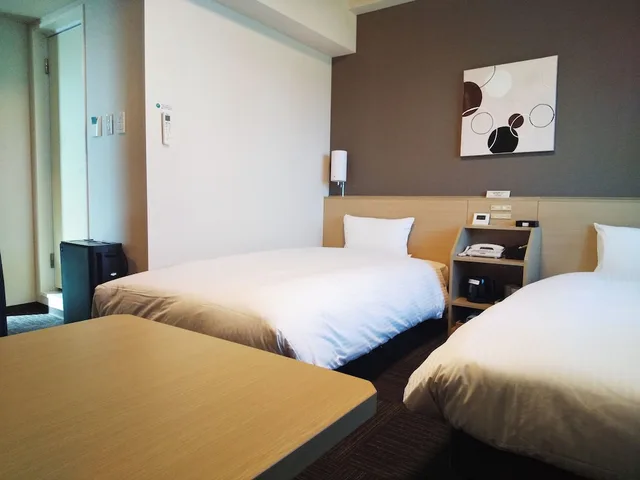 غرفة بسريرين منفصلين، Hotel Route-Inn Ono 3/6