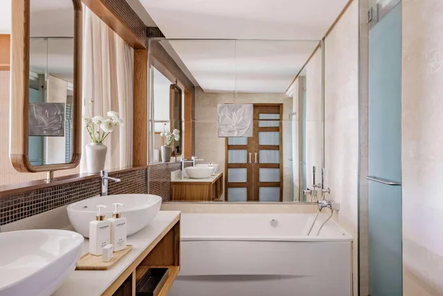 Red Level, Master, Suite, Ocean View, Terrace, Bathtub، Gran Melia Palacio de Isora 3/3