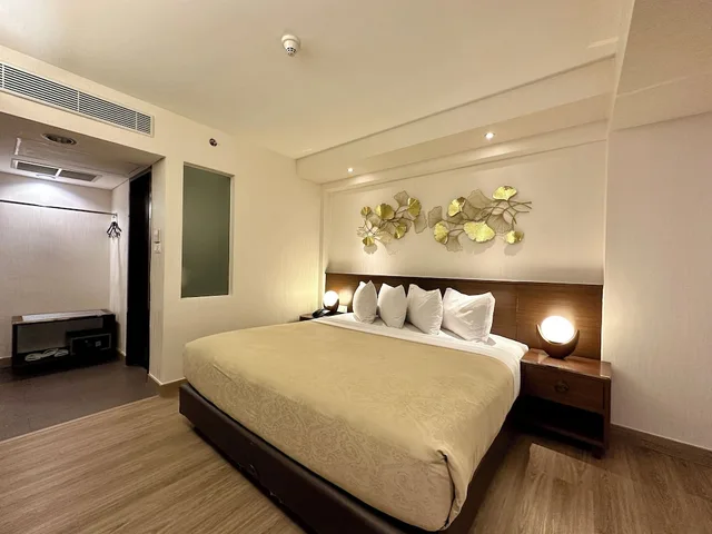 جناح جونيور بسرير كينج وسرير فردي، The Atanaya Hotel Bali 4/10