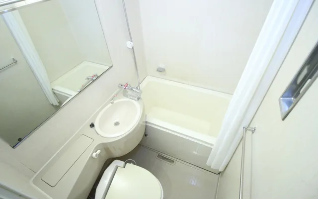 Semi Room, Single Bed, Smoking, Hotel Claiton Shin-Osaka 5/9