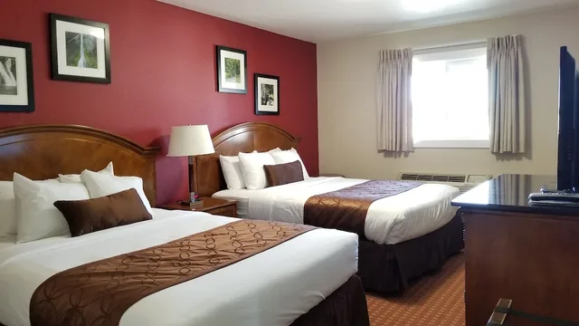 شقة تنفيذية بسريرين كوين بغرفتي نوم بحوض جاكوزي، Forks Motel 2/4
